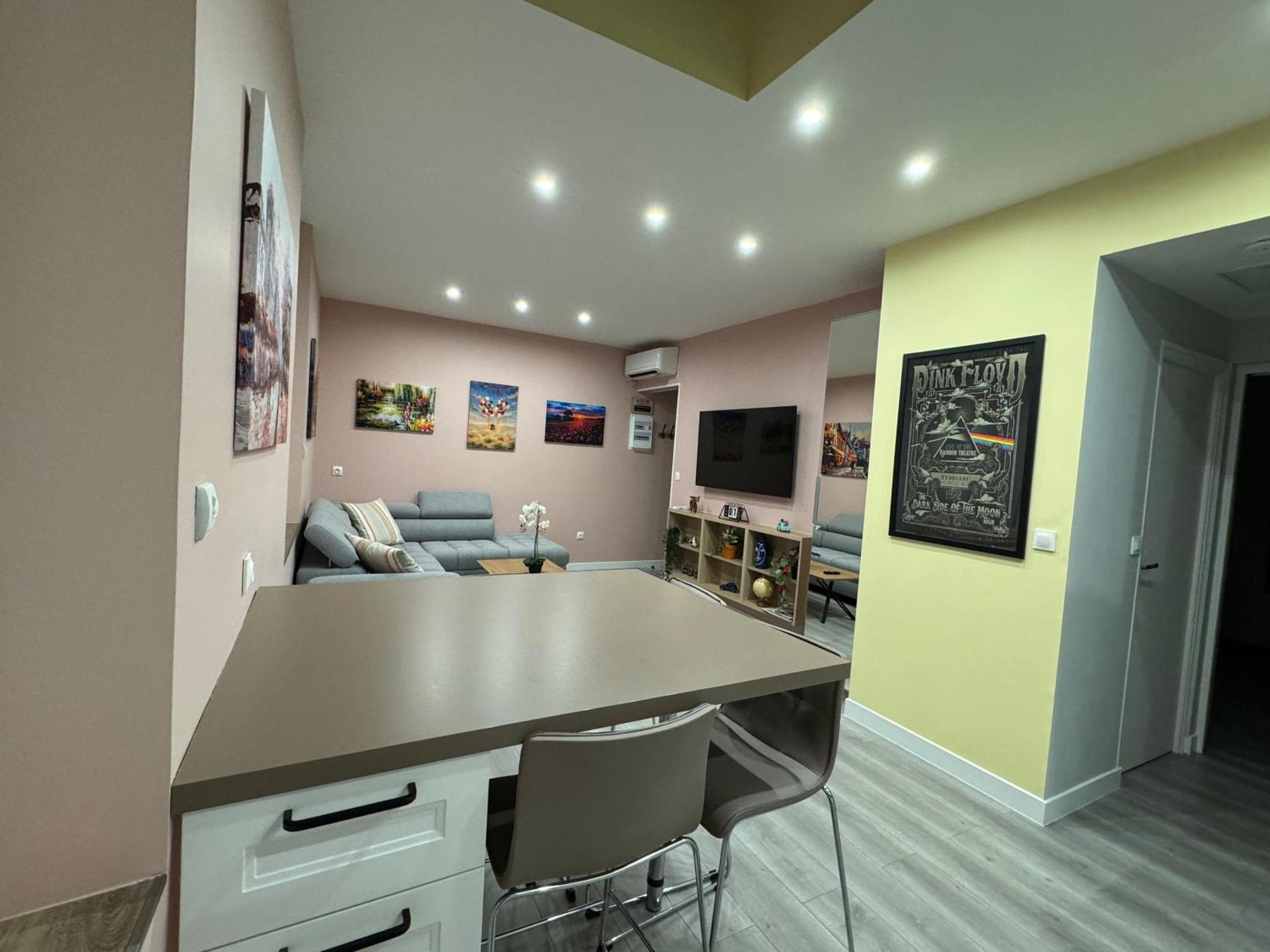 70m2 Climatise - Parking Prive - Lycee Roosevelt - Arena Apartment Reims